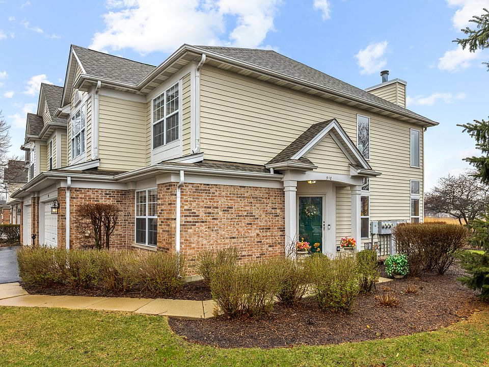 1st image of 910 Waterford Ln