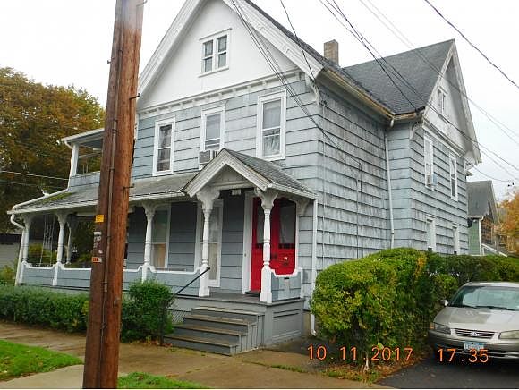 2nd image of 190 Hawley St