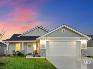 3102 N Cherry Grove Way, Star, ID 83669