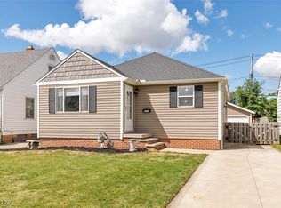 8312 Pelham Dr, Parma, OH