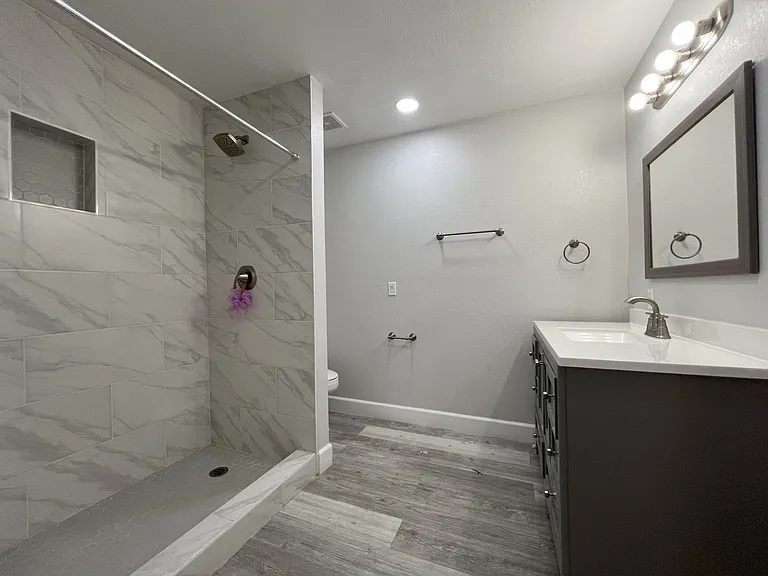 3614 W Tulsa St — Photo 30