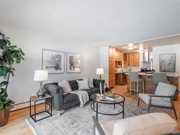 3rd image of 715 S Alton Way #6A