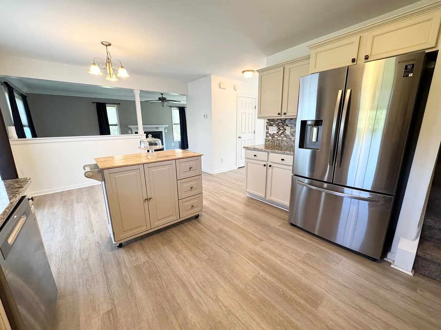 302 Kingswood Blvd — Photo 4