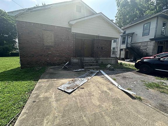 2nd image of 432 N Montgomery St