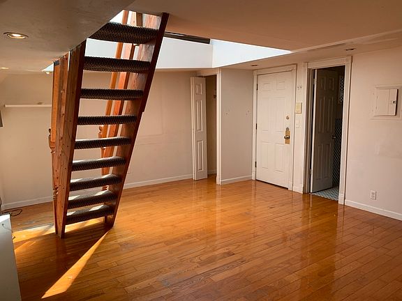 2nd image of 126 Lexington Ave #5D