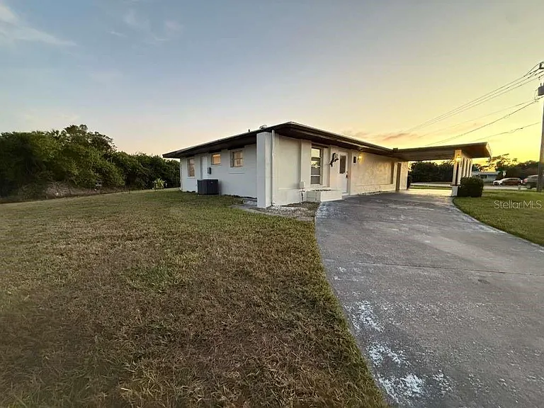 21385 Gibralter Dr — Photo 8