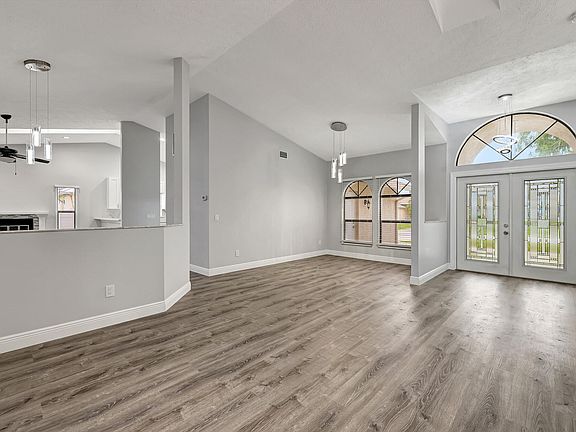 4th image of 3549 SW Rivera Street