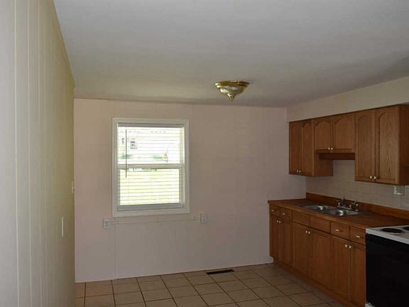 2nd image of 241 Lindale Dr