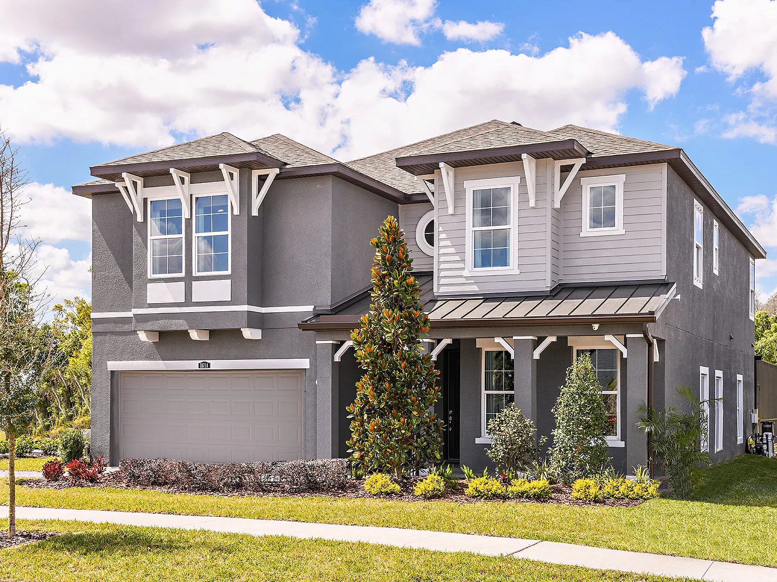 5 bed, 3400 sqft, $5,800 — Photo 1