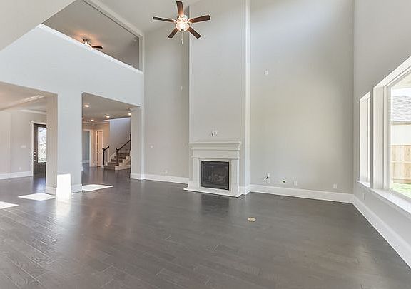 Plan 6040 Living Room