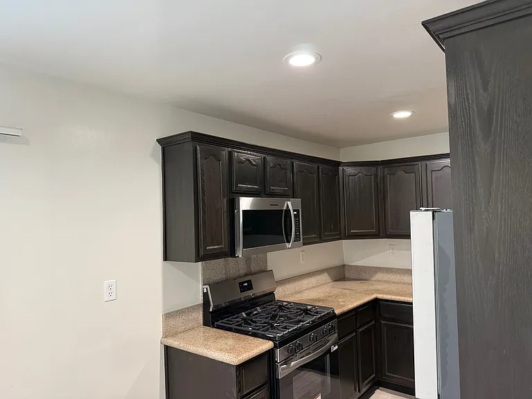 14527 S Western Ave #3 — Photo 2