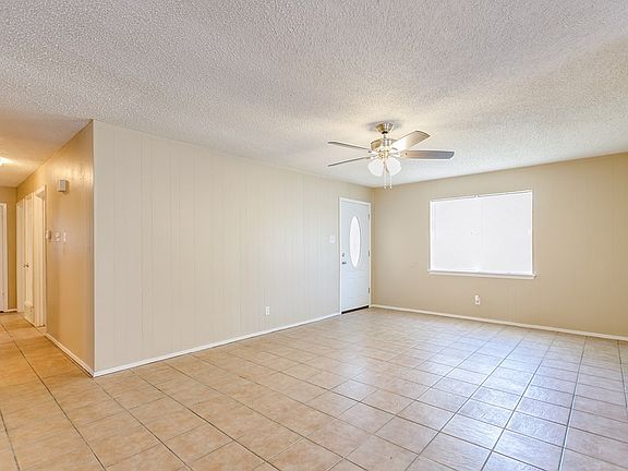 5th image of 1937 Glenwood Dr