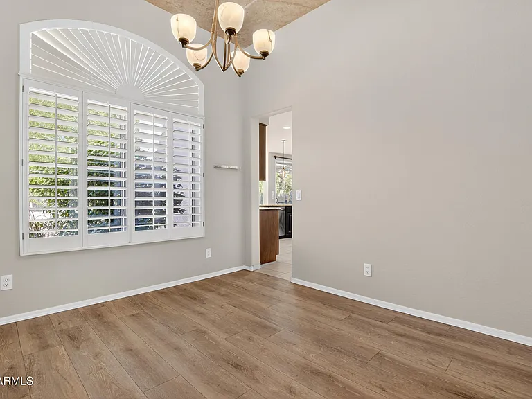 4302 E Mossman Rd — Photo 20