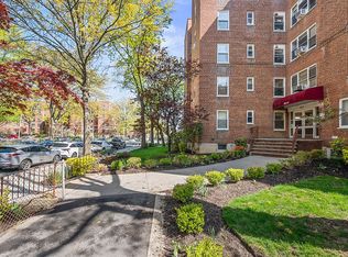 2615 Parsons Blvd APT 1G, Flushing, NY 11354