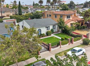 1120 S Plymouth Blvd, Los Angeles, CA 90019
