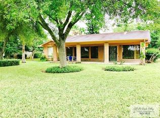 114 Country Club Rd, Brownsville, TX 78520