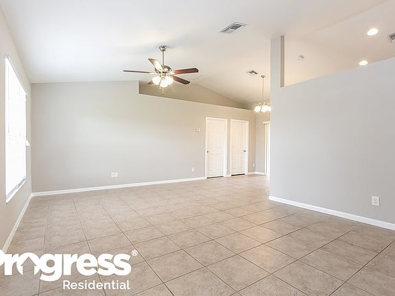2nd image of 3031 SW 15th Ave