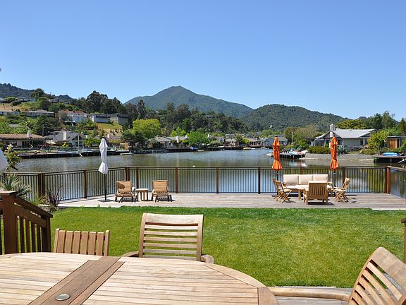 Tam view from Deck & Dock