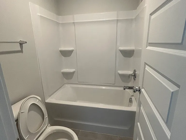 1909 Plott Balsam Dr — Photo 18