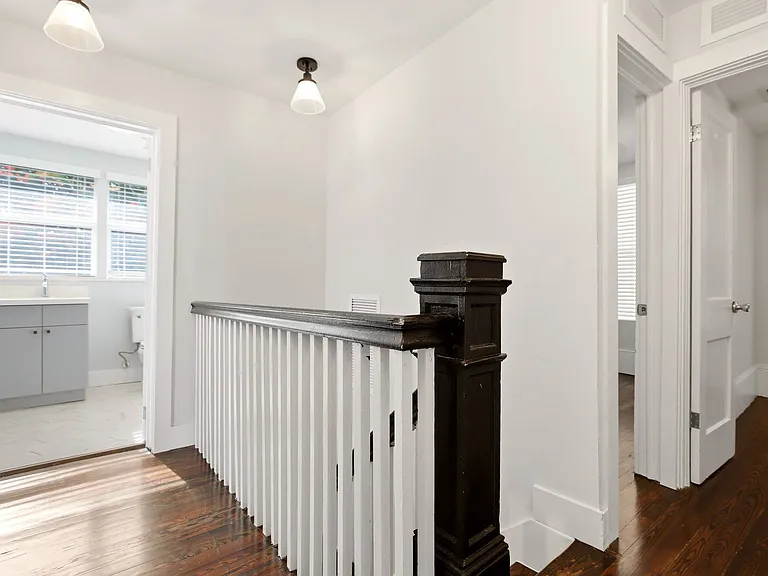 7121 SW 63rd Ave — Photo 16