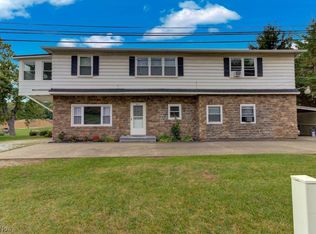 7530 Lincoln St SE, East Canton, OH 44730