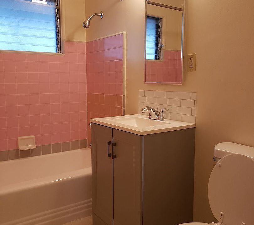 1st image of 522 W Glenoaks Blvd #8369873