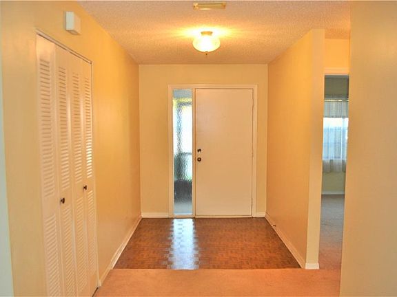 2nd image of 314 La Jolla Ave