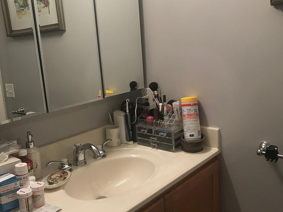 1st image of 1000 N Randolph St APT 306