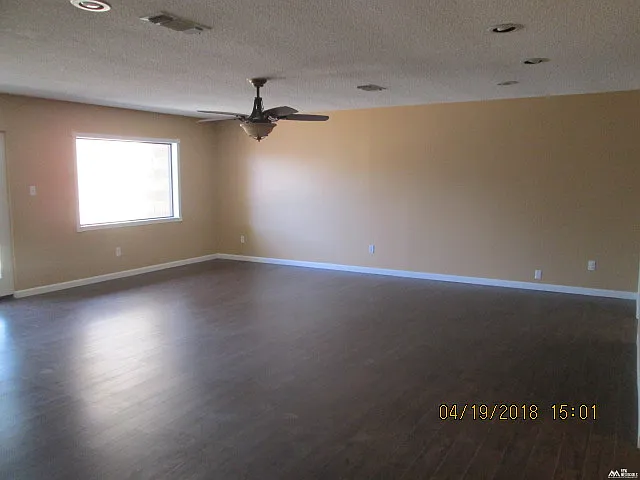 1912 Villa Dr — Photo 12