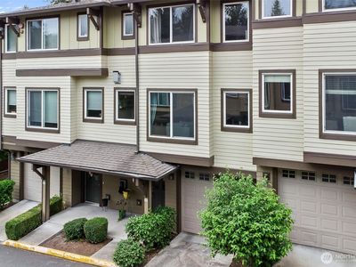 2115 201st Place SE #L2, Bothell, WA, 98012