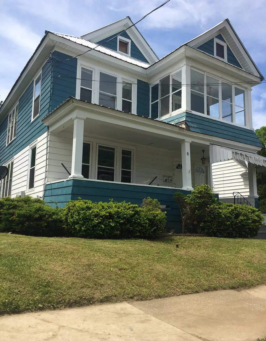 8 Austin Street — Photo 3
