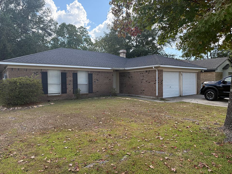 1st image of 309 Portsmouth Dr