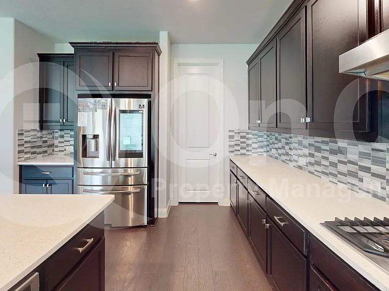 13591 Vineyard Ln — Photo 5
