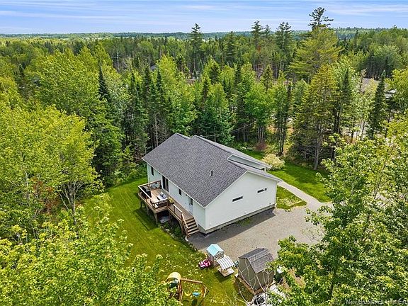4th image of 17 Peabody Rd