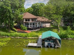 4431 Robin Ave N, Robbinsdale, MN 55422