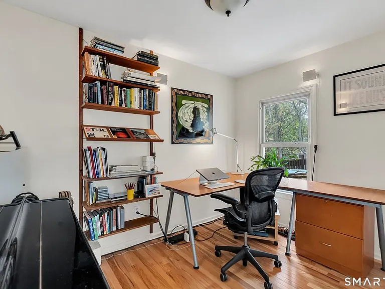 125 Nicoll St #2 — Photo 6