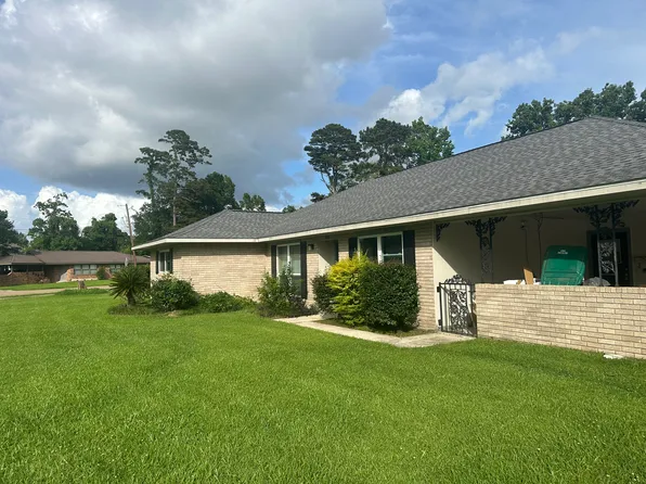 940 Robbie St, Denham Springs, LA