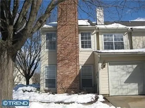 28 Dorset Ct, Princeton, NJ 08540