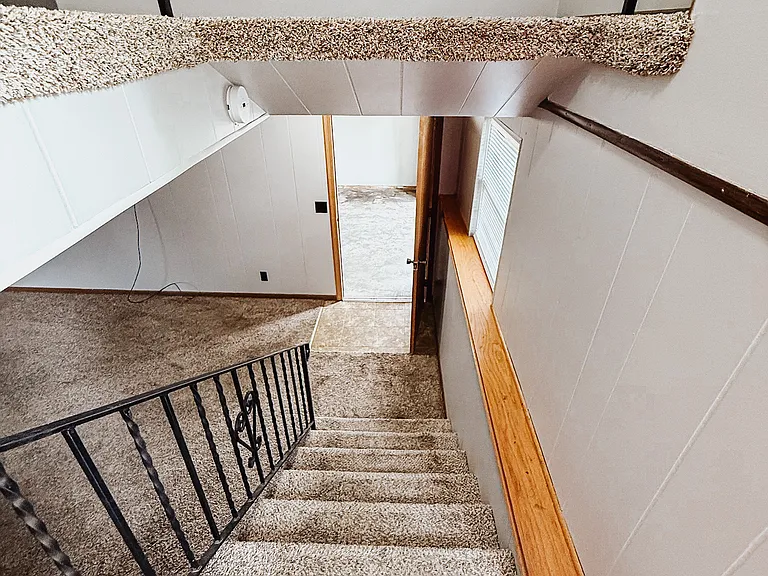 3211 Squire Ln — Photo 3