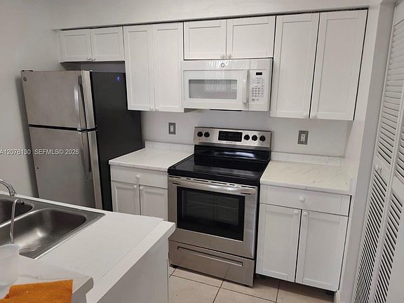 2nd image of 1269 SW 46th Ave APT 2408