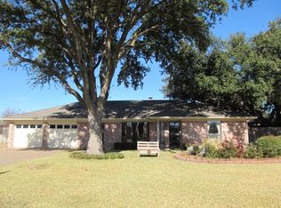 30 Stonegate Rd, Abilene, TX 79606