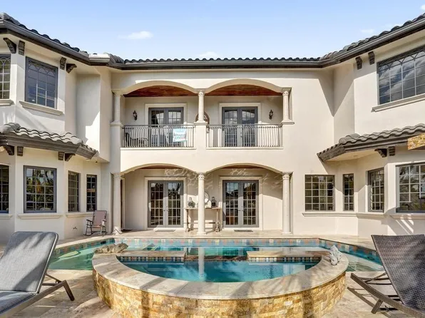 2340 NE 47th Street, Lighthouse Point, FL 33064