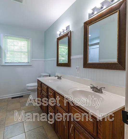 201 Farlow Dr — Photo 27
