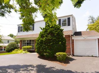 2508 Grant Rd, Broomall, PA 19008