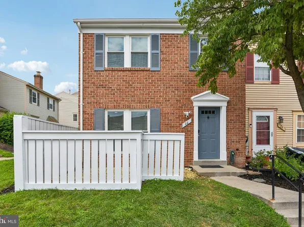 22 Appledowre Ct #49, Germantown, MD 20876