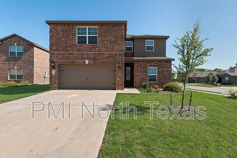 804 Calhoun Dr
