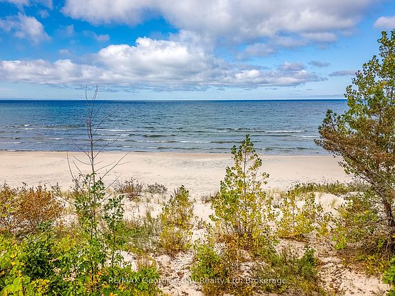 4th image of 750 Tiny Beaches Rd S