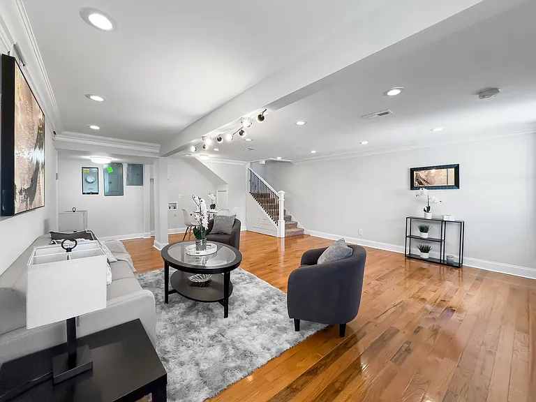 5209 Cuthbert Ave — Photo 4