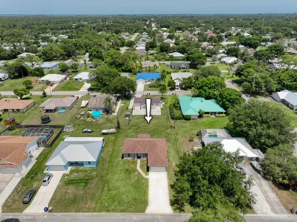 1916 19th Avenue SW, Vero Beach, FL 32962