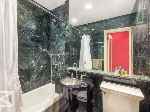 115 East 67th Street 3D/4D image 17 of 17